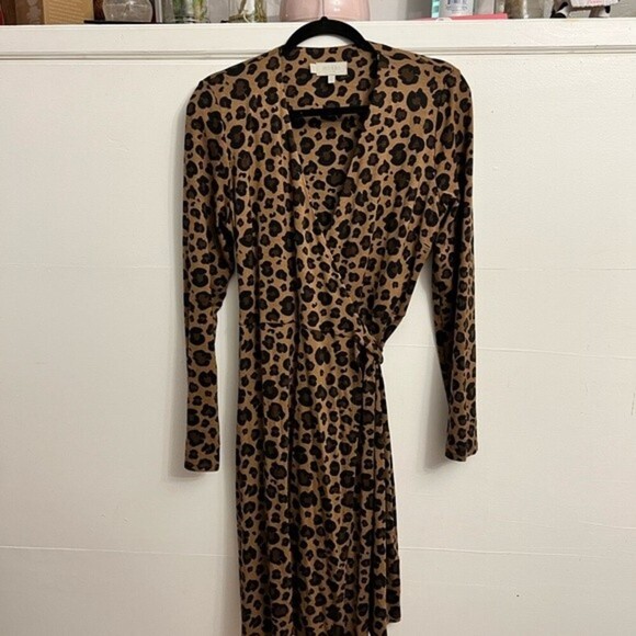 Hobbs Delilah Wrap Dress - Picture 5 of 7